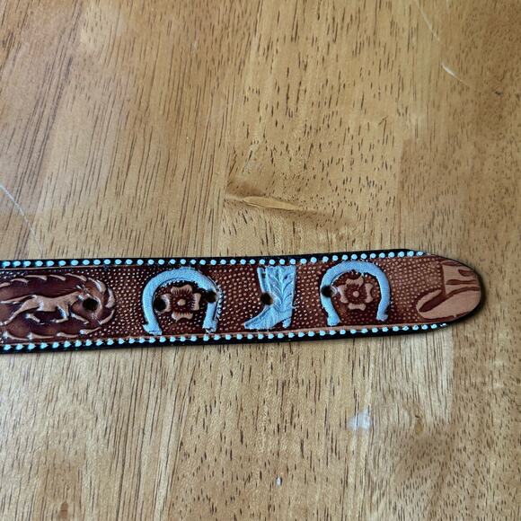Western Cowgirl Tooled Leather Belt Size 34 Donna Horses Boots Horseshoes Hats - Picture 10 of 11